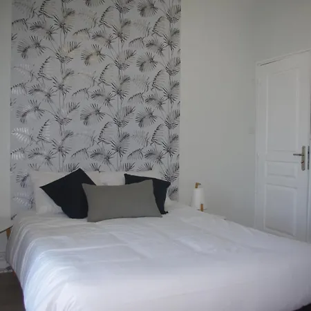 Rapin Ξενοδοχείο Portets